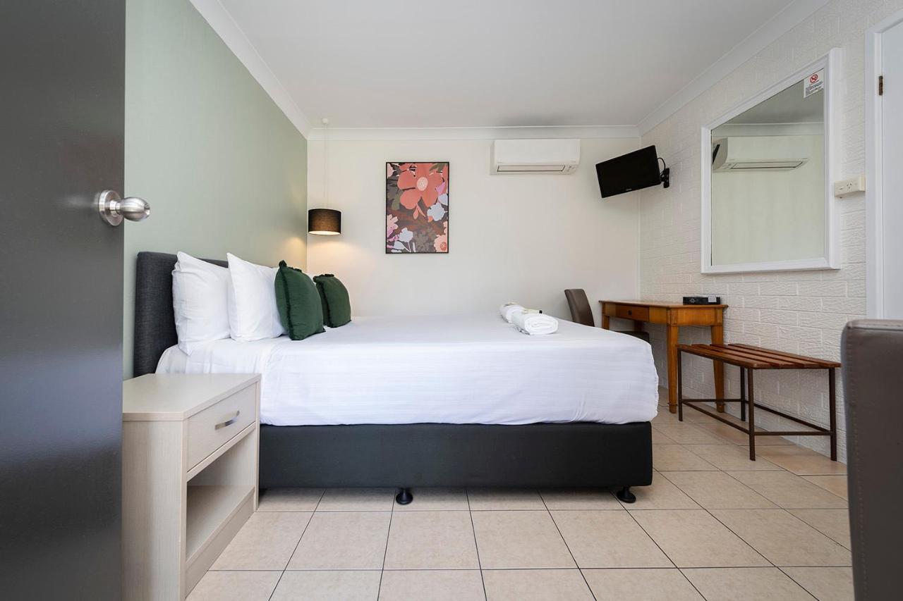 Fern Bay Motel Екстериор снимка