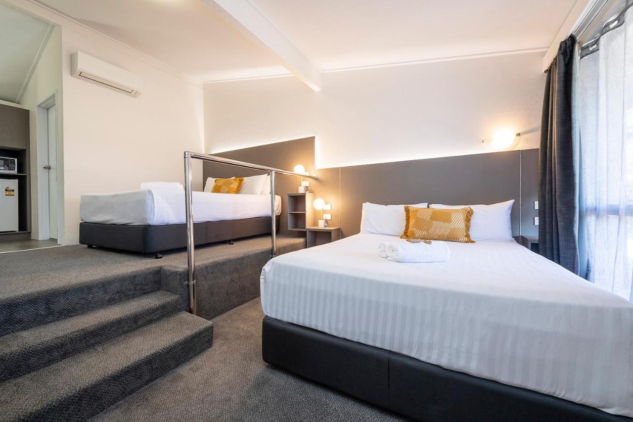 Fern Bay Motel Екстериор снимка