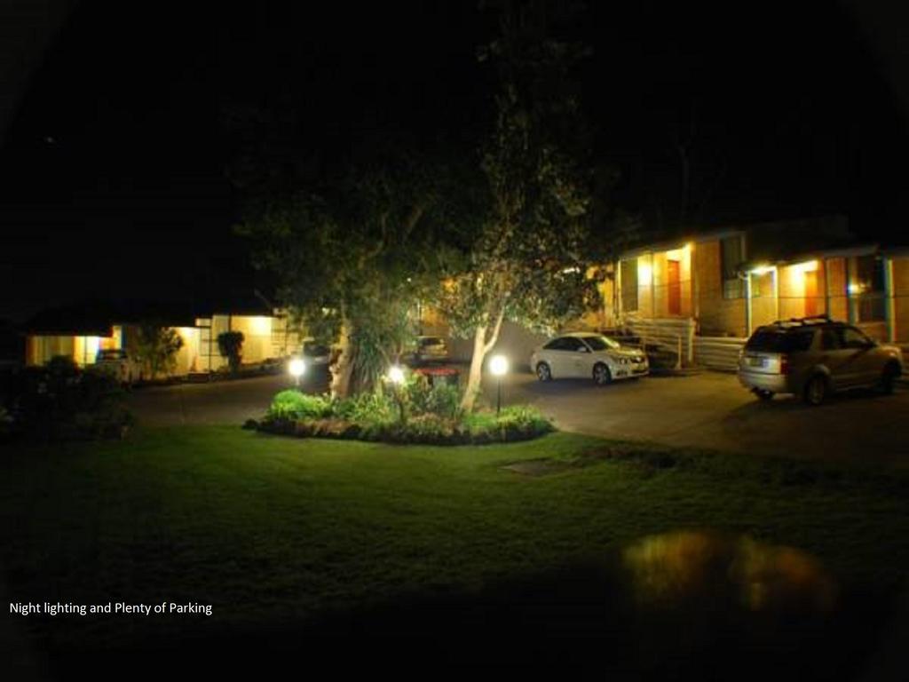 Fern Bay Motel Екстериор снимка