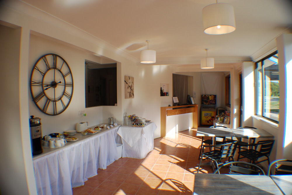 Fern Bay Motel Екстериор снимка