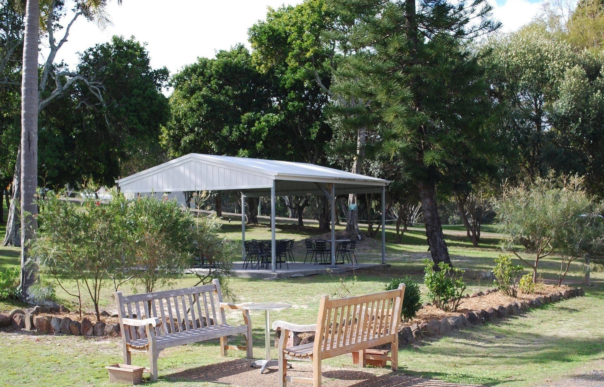 Fern Bay Motel Екстериор снимка