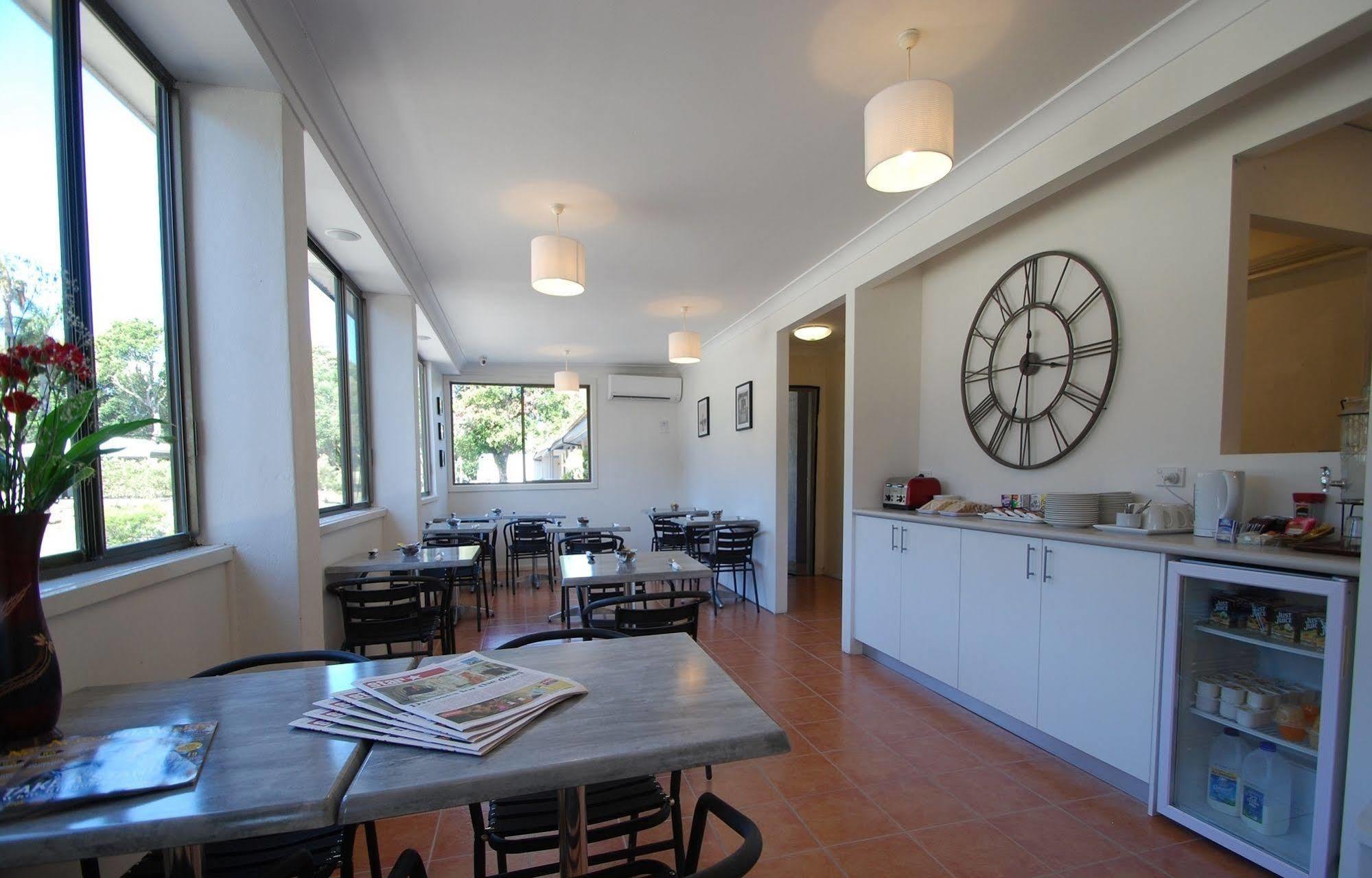 Fern Bay Motel Екстериор снимка